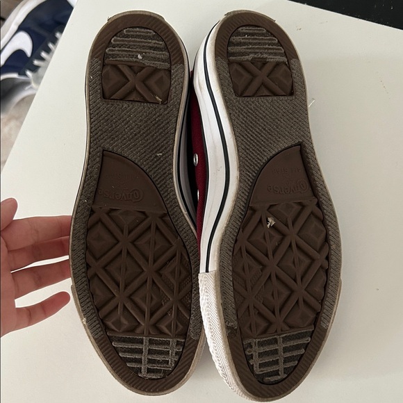 Converse - Picture 3 of 3